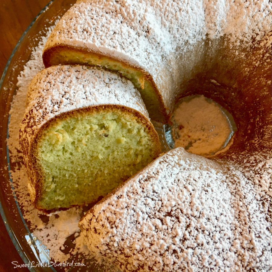 Pistachio Bundt Cake 1 900x900